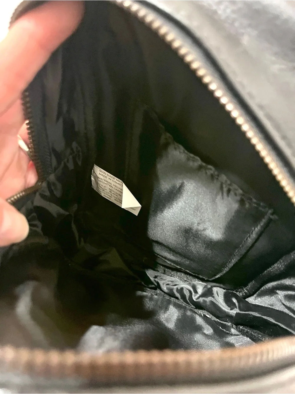 Bad Bunny El Ultimo Tour Del Mundo 2022 Mini Backpack & Sanitizer Like NEW